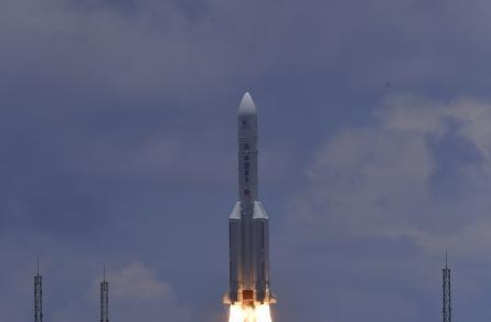 天問一號探測器成功發(fā)射 火星終迎“中國來客”